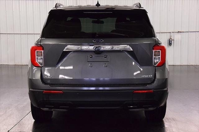 2021 ford explorer xlt