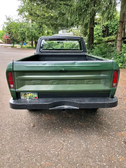 ford f-250 4x4 highboy 360 v8 patina resto