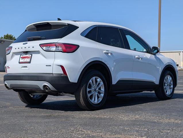 2021 ford escape se