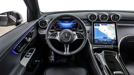 2025 Mercedes-Benz GLC