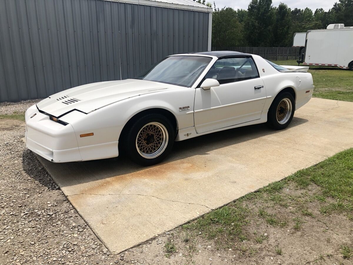 1989 pontiac firebird coupe white trans am turbo