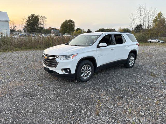 2021 chevrolet traverse lt cloth