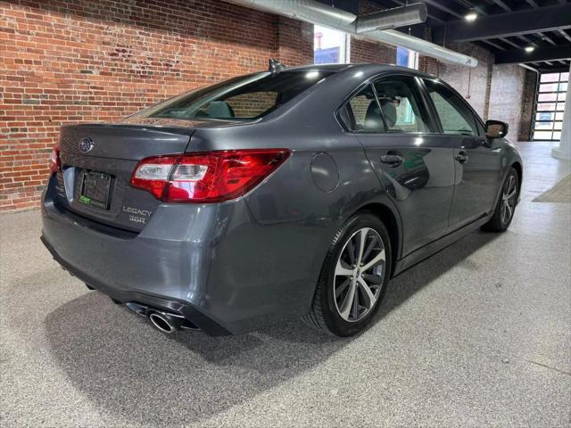 2018 subaru legacy limited