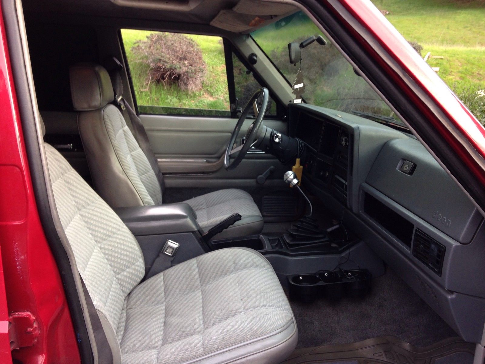 1989 jeep cherokee