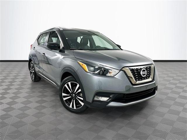 2019 nissan kicks sr