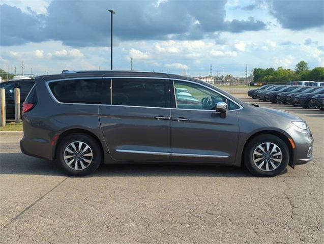 2021 chrysler pacifica hybrid limited