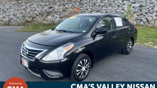 2017 nissan versa
