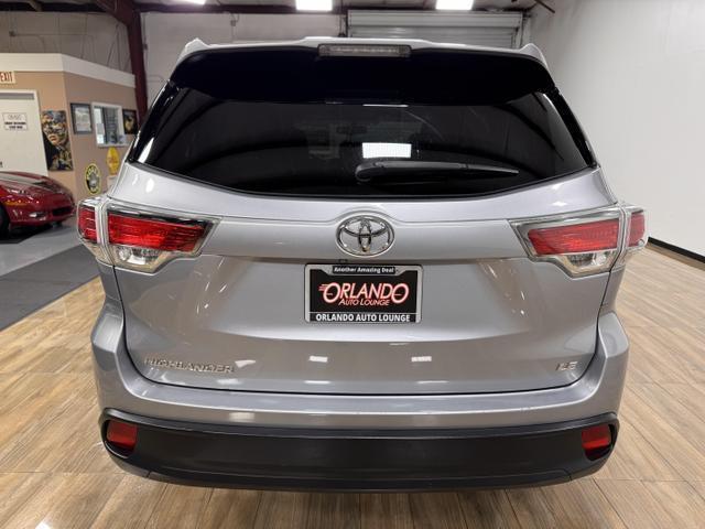 2015 toyota highlander le plus