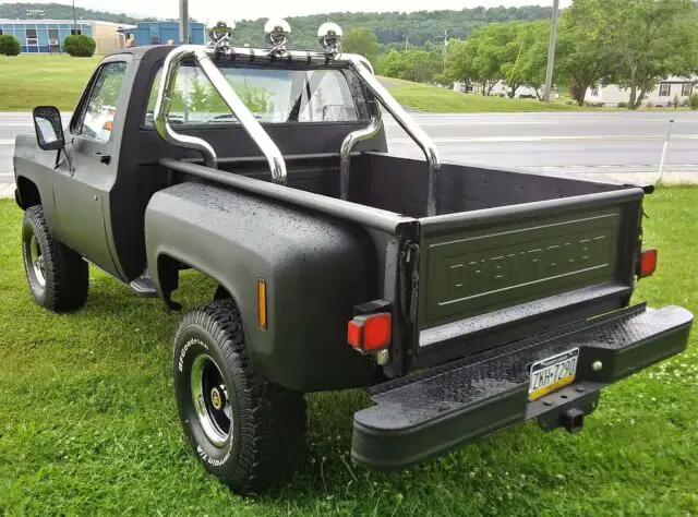 1973 chevy cheyenne k10 4x4 shortbed stepside - 406 sbc - 4 speed - 35" tires