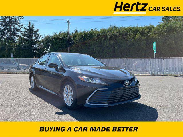 2023 toyota camry le