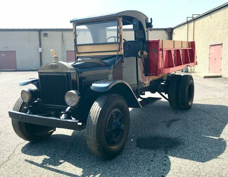 1930 mack ab dump truck chain driven