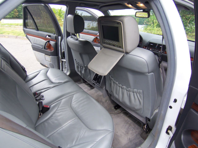 1992 mercedes benz 400se artic white, grey interior outstanding condition
