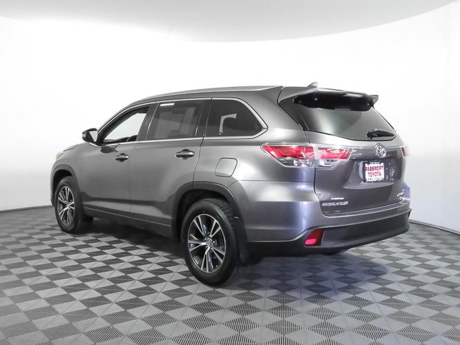 used 2016 toyota highlander xle v6 suitland, md 20746 for sale in camp springs, maryland