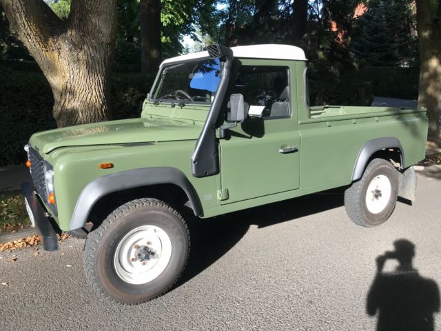 1992 land rover defender 110 pickup - low miles and beautifully restored