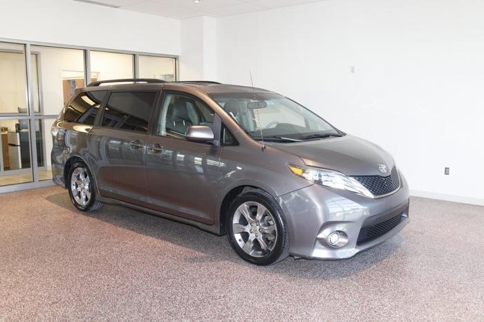 used 2012 toyota sienna se johnson city, tn 37601 for sale in johnson city, tennessee