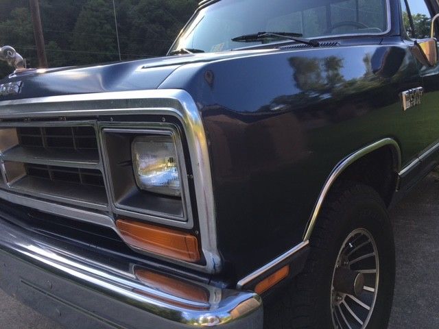 dodge ram truck 4x4 swb