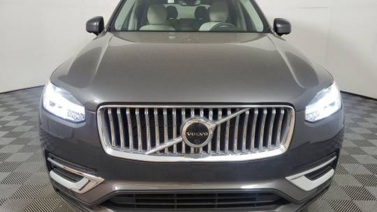 2024 Volvo XC90 b6 plus bright theme
