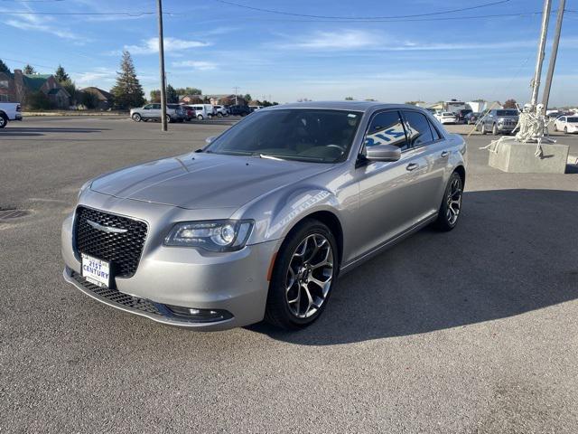 2018 chrysler 300 s