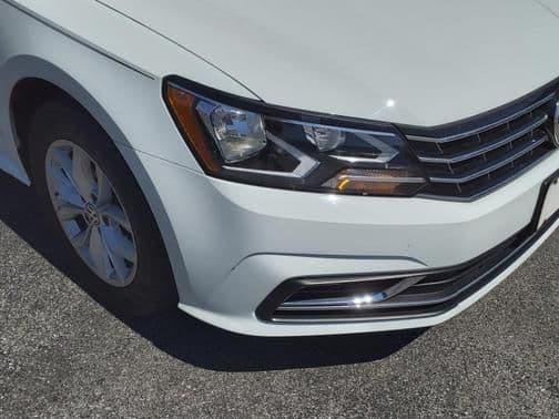 2018 volkswagen passat 2.0t s in bristol, tennessee
