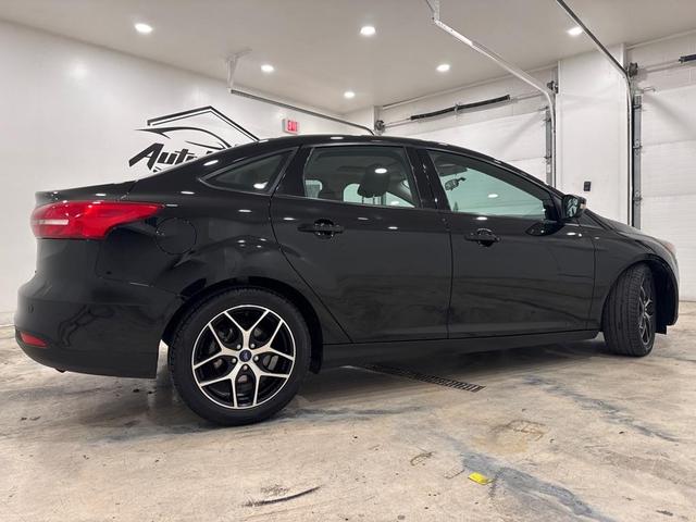2017 ford focus sel