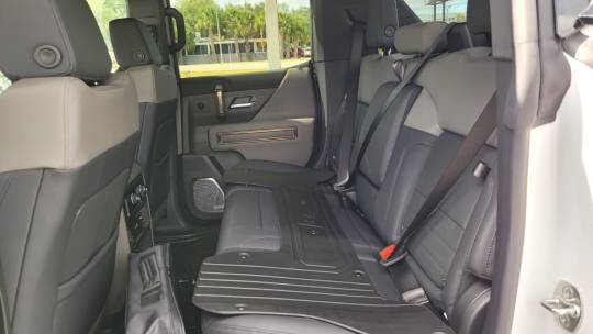 2025 GMC Hummer EV