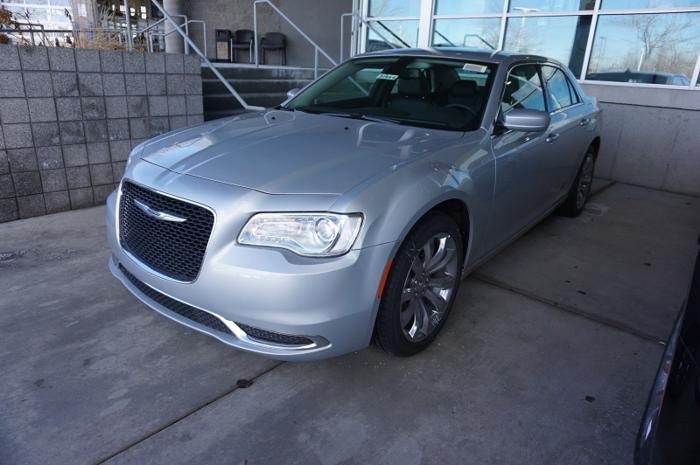 new 2019 chrysler 300 touring sandy, ut 84070 for sale in belmont heights, utah