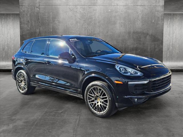 2017 porsche cayenne platinum edition