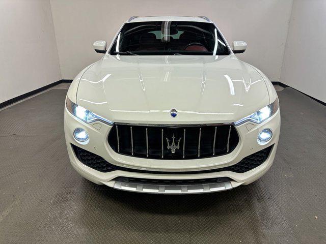 2017 maserati levante base