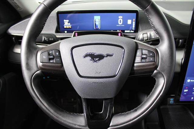 2023 ford mustang mach-e select