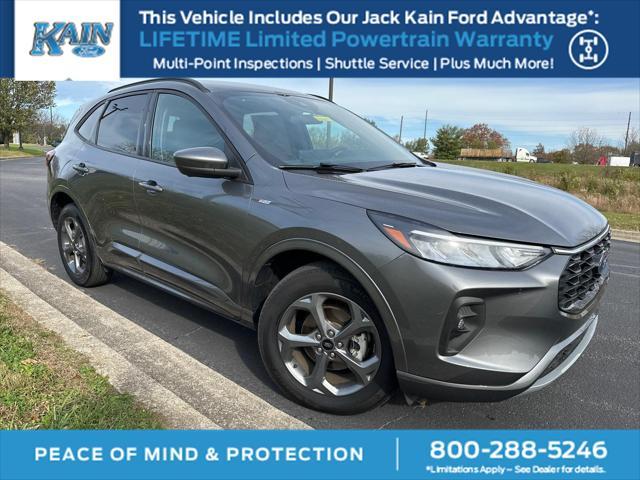 2023 ford escape st-line select
