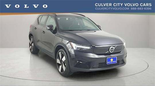 2024 Volvo XC40