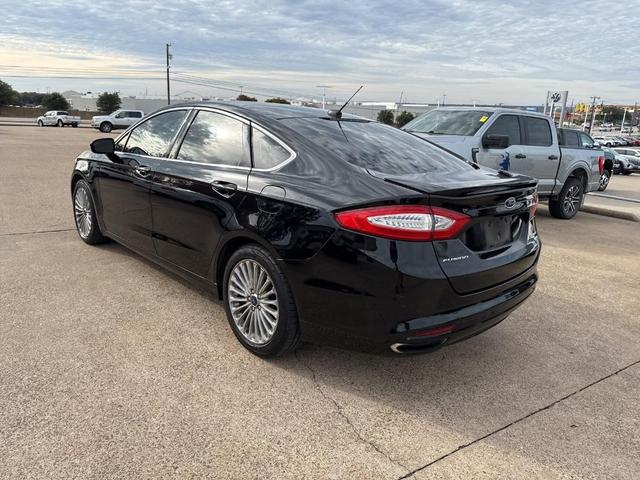 2016 ford fusion titanium