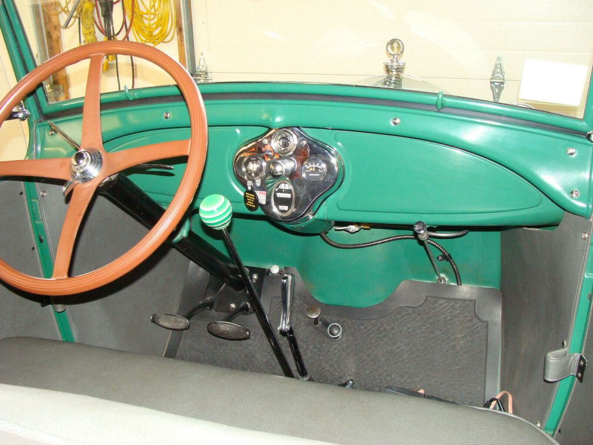 standard model a phaeton