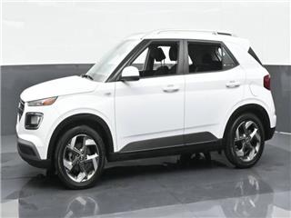2022 Hyundai Venue sel