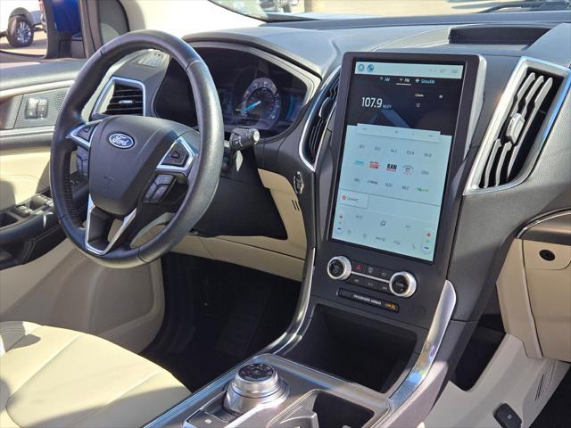 2022 ford edge titanium