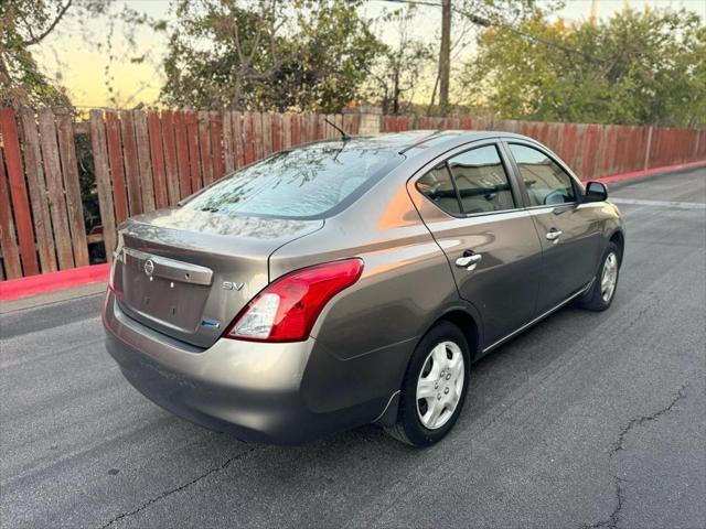 2012 nissan versa 1.6 s