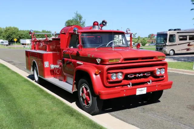 sirens work! lights work! great for parades!