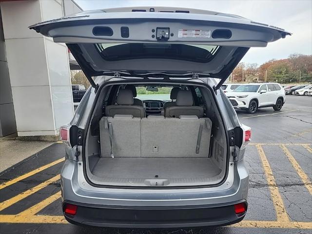 2016 toyota highlander xle