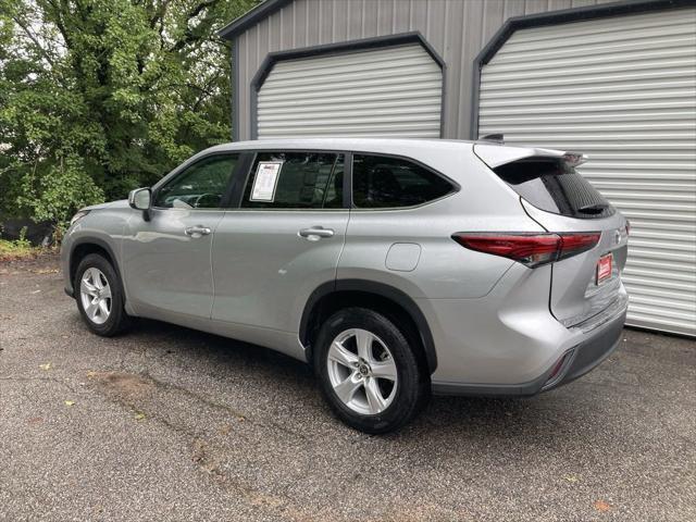 2023 toyota highlander l