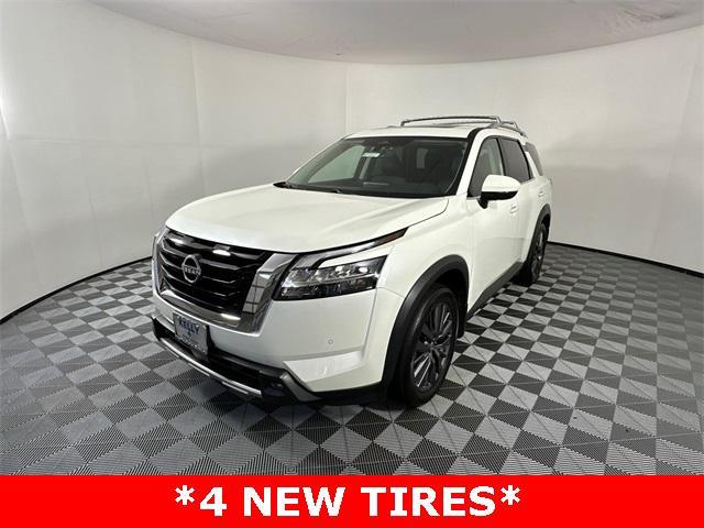 2023 nissan pathfinder sl 4wd