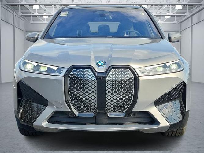 new 2024 bmw ix m60