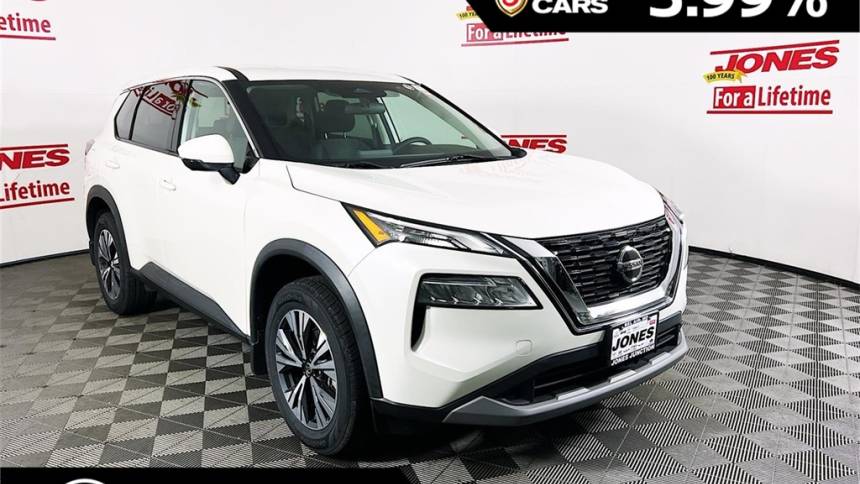 2021 nissan rogue sv