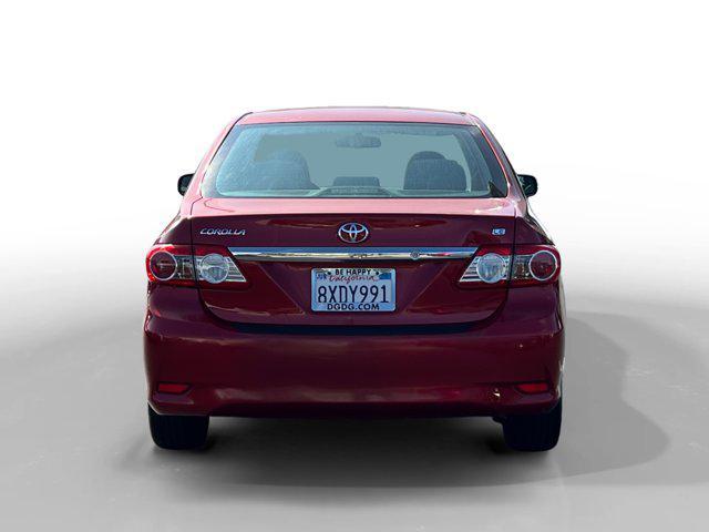 2013 toyota corolla le