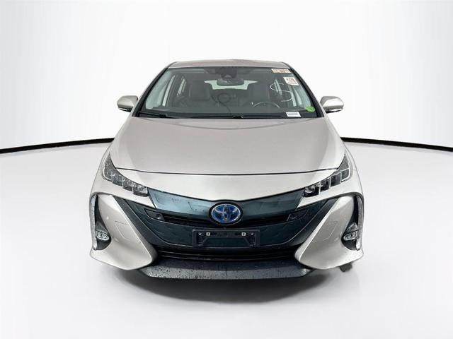 2021 toyota prius prime limited