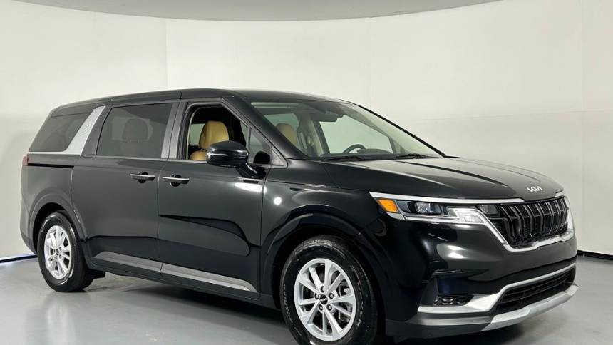 2022 kia carnival lx