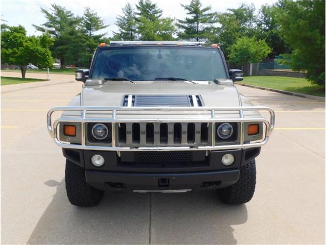 2005 hummer h2 in fenton, missouri