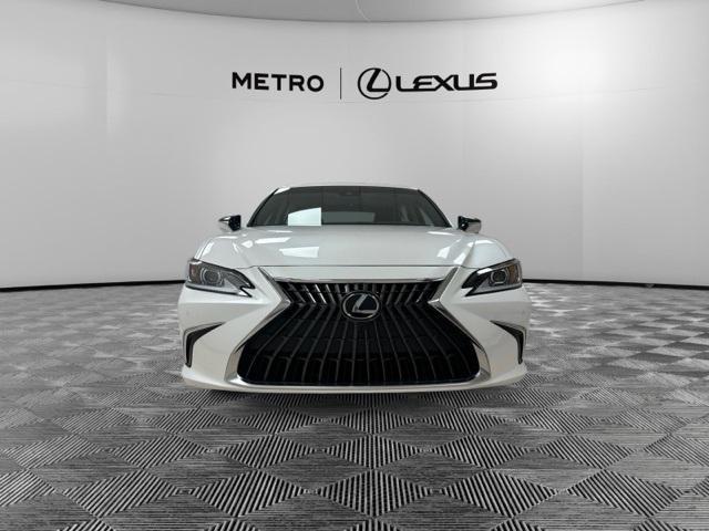 2024 lexus es 300h luxury