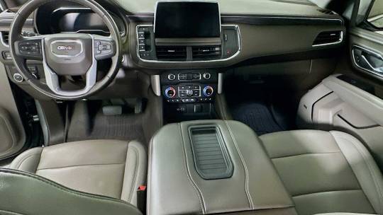 2023 GMC Yukon