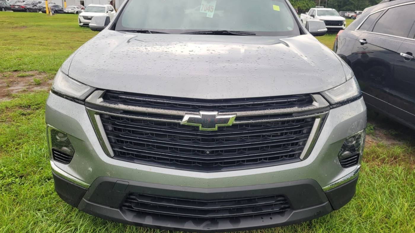 2023 chevrolet traverse lt cloth