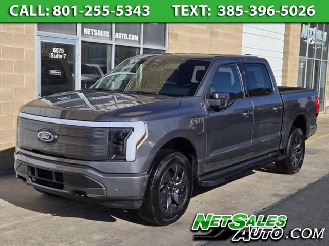 2022 ford f-150 lightning lariat